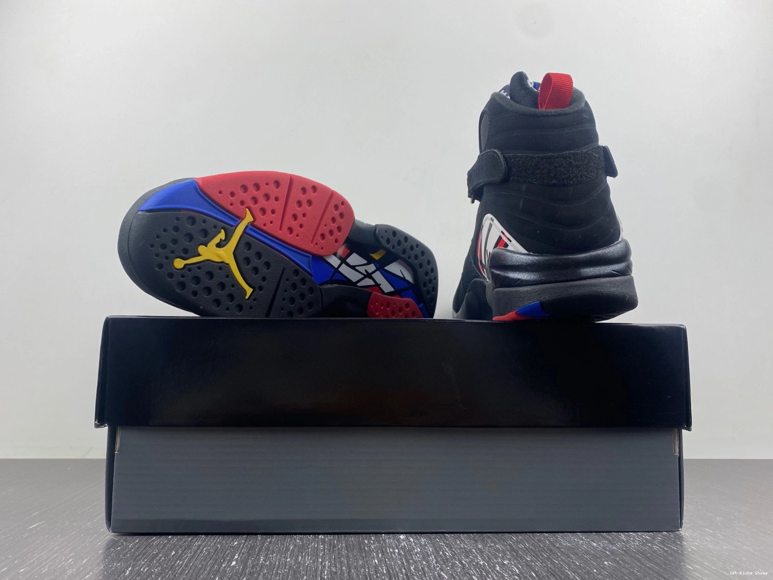 Playoffs Jordan 305381-062 (2023) Men's Retro 8 - 0306